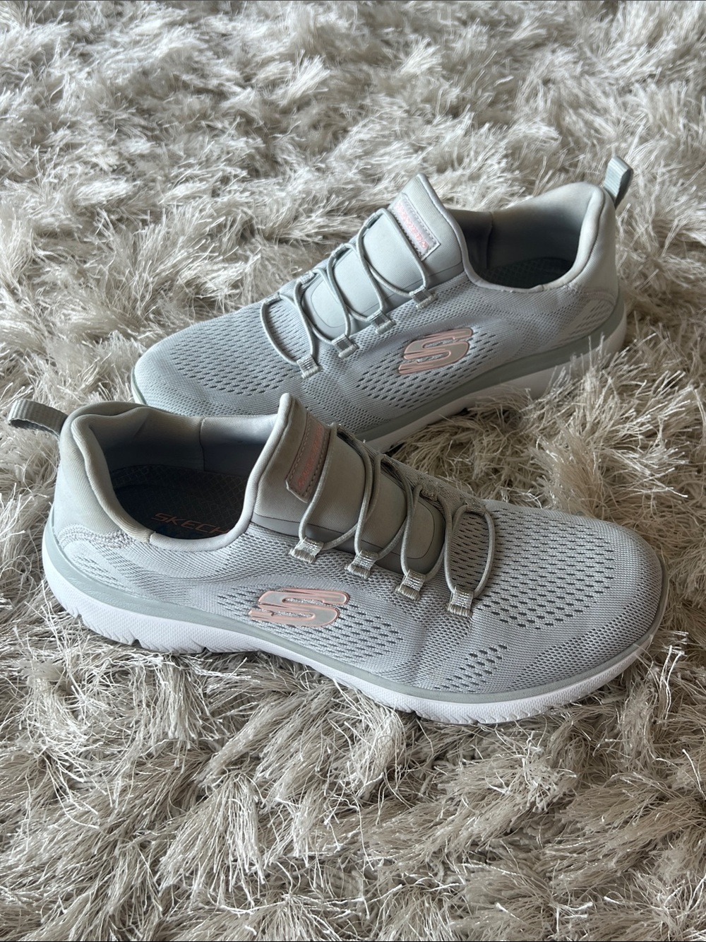 Skechers Womans 9 Light Gray Slip-On Athletic Sneakers with Pink Logo Accents - Picture 5 of 11